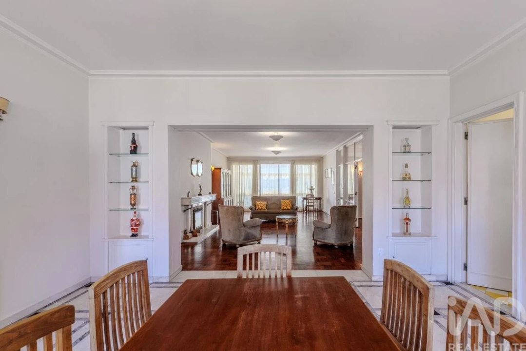 Apartamento T4 para Venda em Avenidas Novas Foto 7