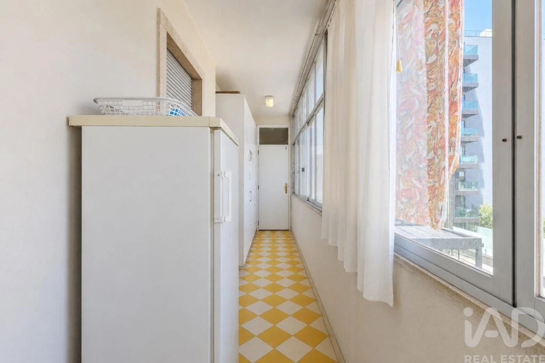 Apartamento T4 para Venda em Avenidas Novas Foto 13