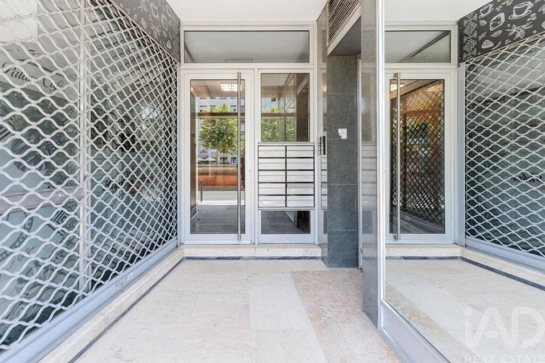 Apartamento T4 para Venda em Avenidas Novas Foto 30