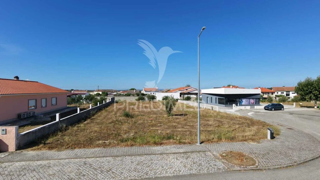 Terreno para Venda em Almeida Foto 4