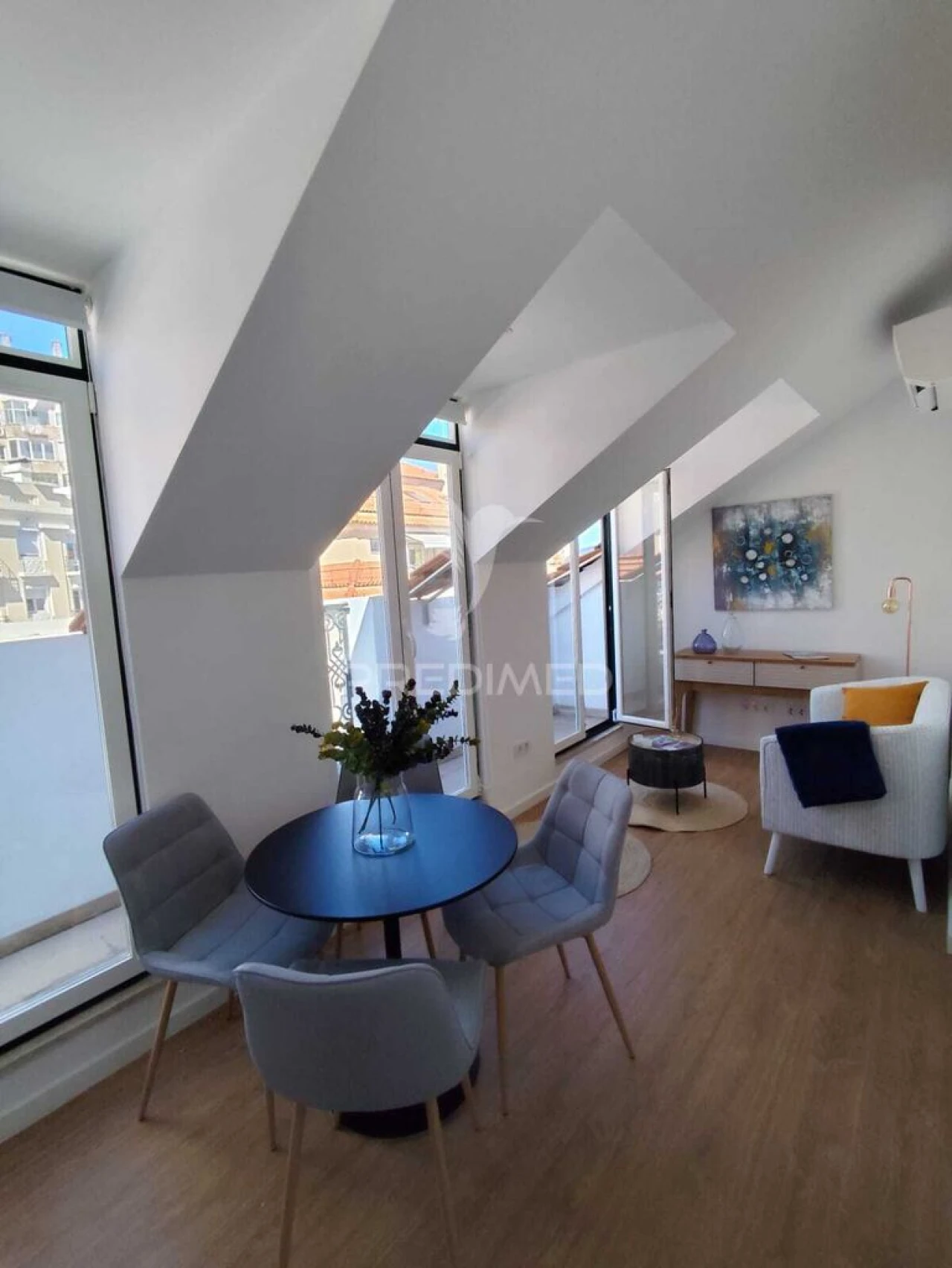 Apartamento T2 para Venda em São Vicente Foto 1