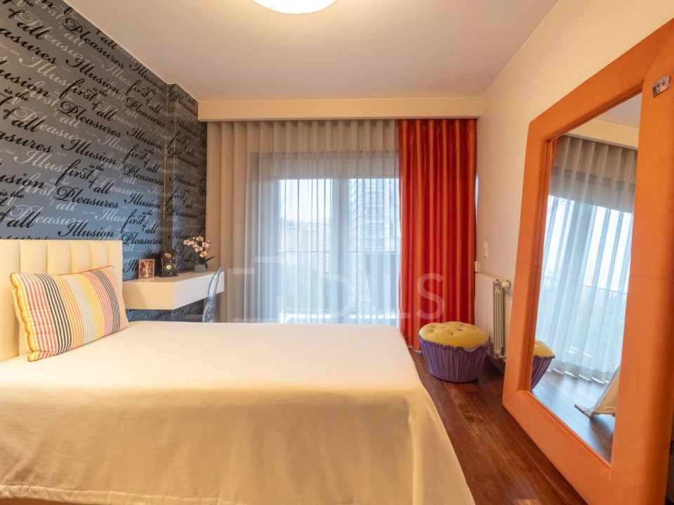 Apartamento T4 para Venda em Santa Marinha e São Pedro da Afurada Foto 20