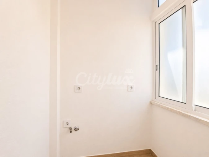 Apartamento T1 para Venda em Alcabideche Foto 7