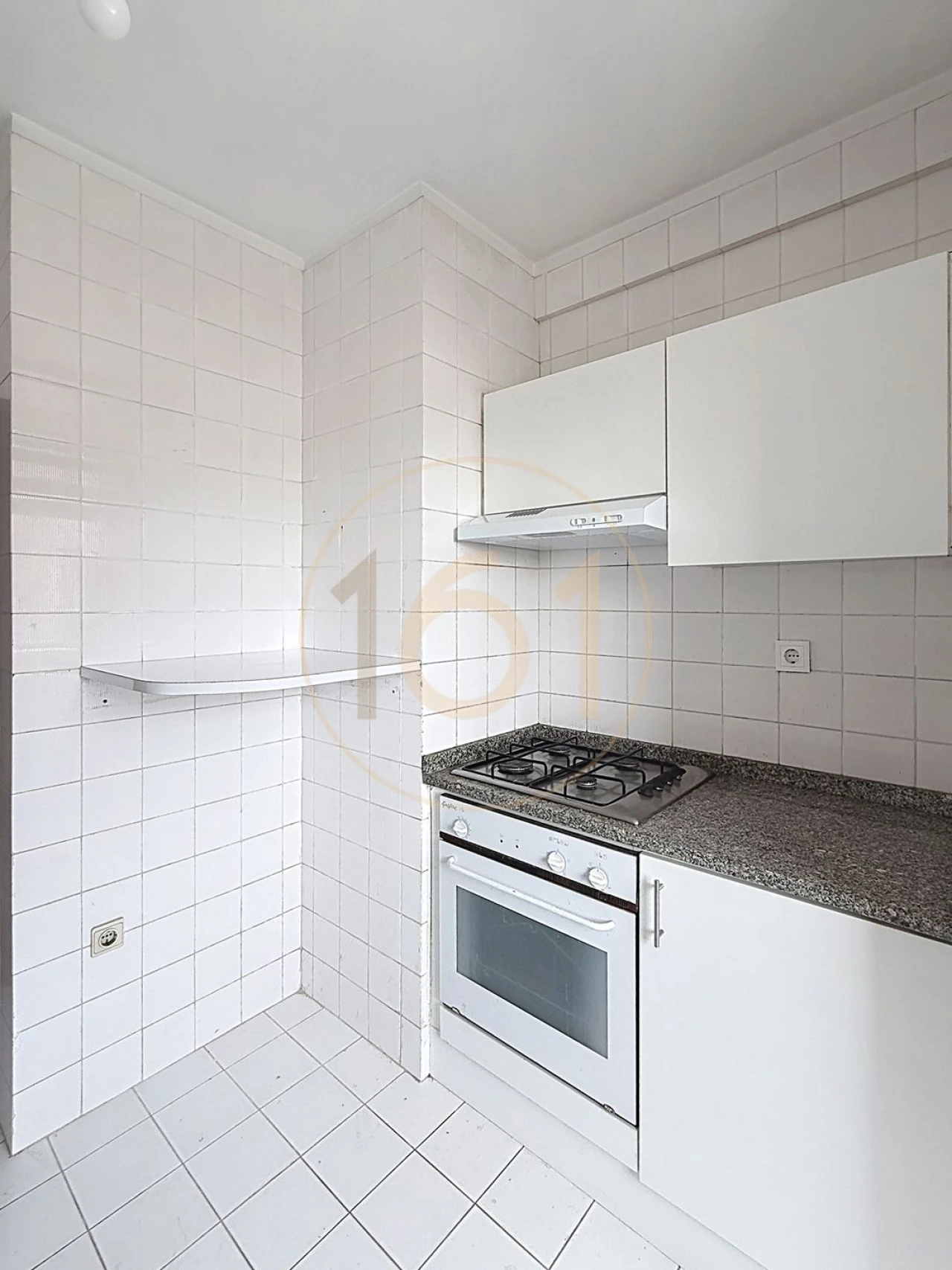 Apartamento T2 para Arrendamento em Pedrouços Foto 3