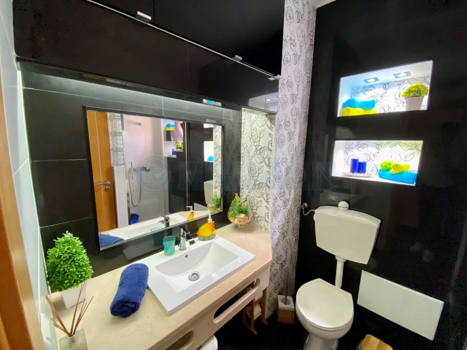 Apartamento T1 para Venda em Albufeira e Olhos de Água Foto 5