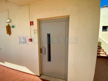 Apartamento T1 para Venda em Albufeira e Olhos de Água
