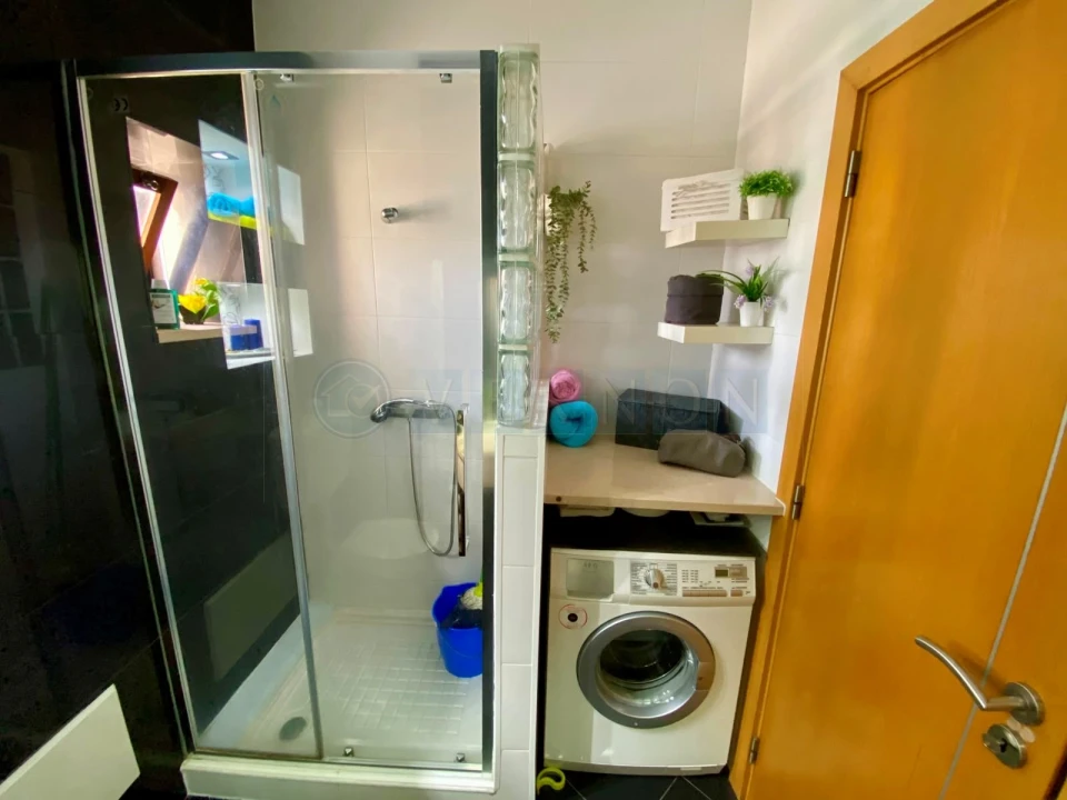 Apartamento T1 para Venda em Albufeira e Olhos de Água Foto 12