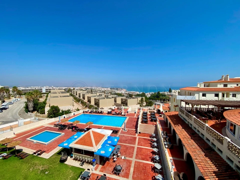 Apartamento T1 para Venda em Albufeira e Olhos de Água Foto 3