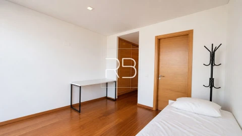Apartamento T3 para Venda em Portimão