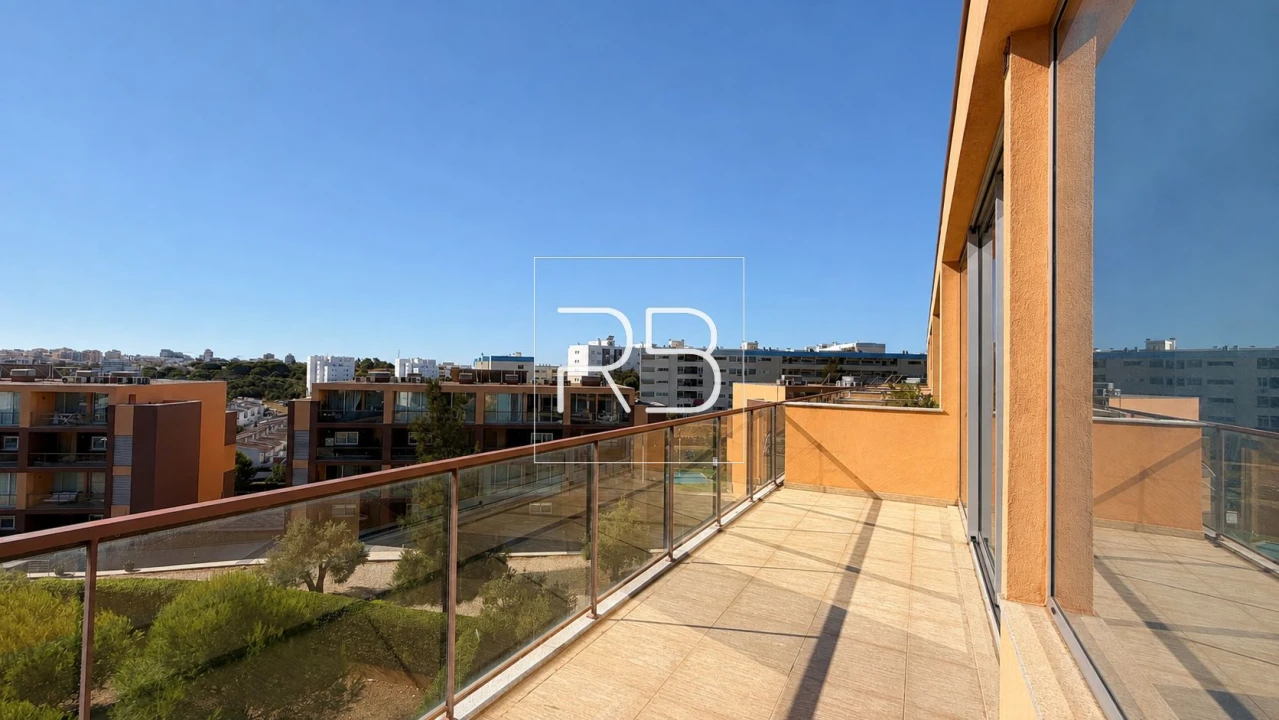 Apartamento T3 para Venda em Portimão Foto 15