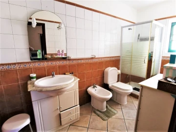Quinta T4 para Venda em Estômbar e Parchal