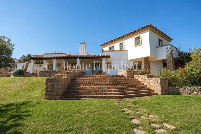 Moradia T6 para Venda em Loures