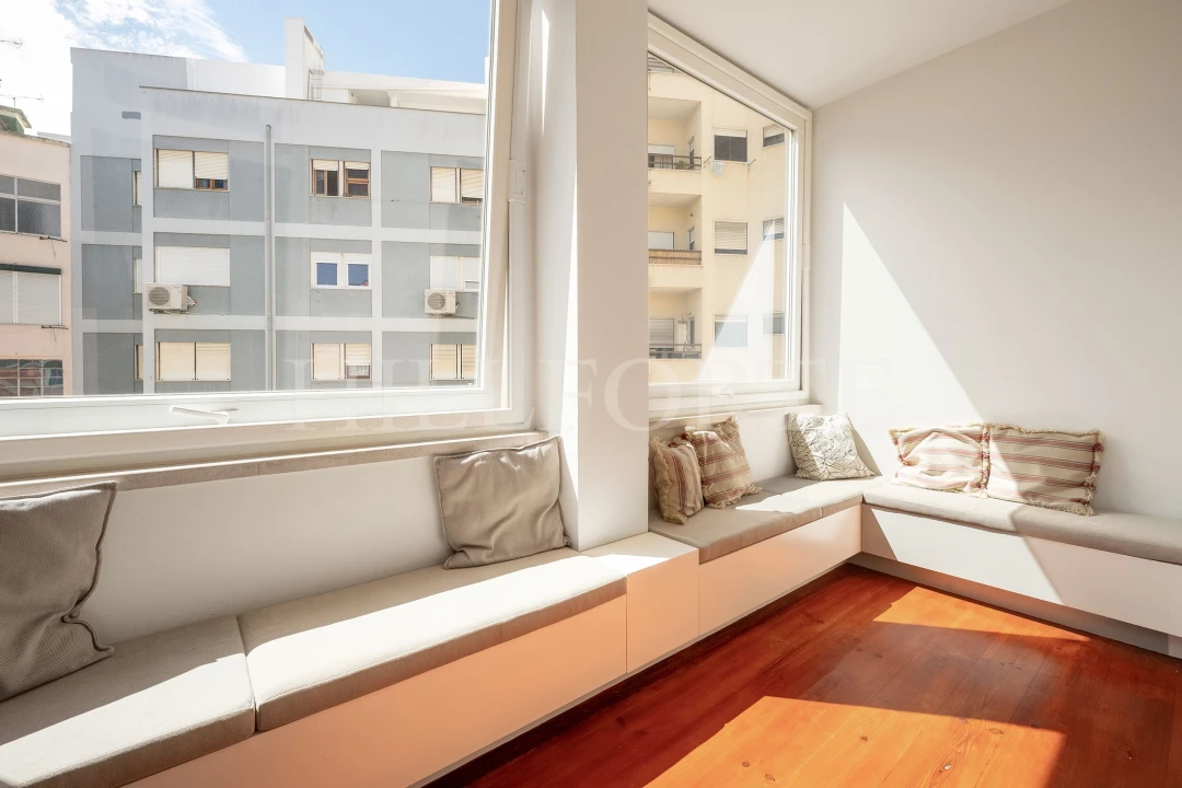 Apartamento T2 para Venda em Arroios Foto 5