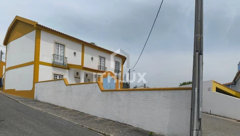 Moradia T11 para Venda em Foz do Arelho