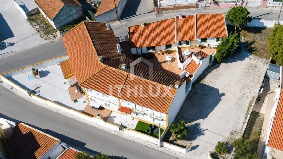 Moradia T11 para Venda em Foz do Arelho