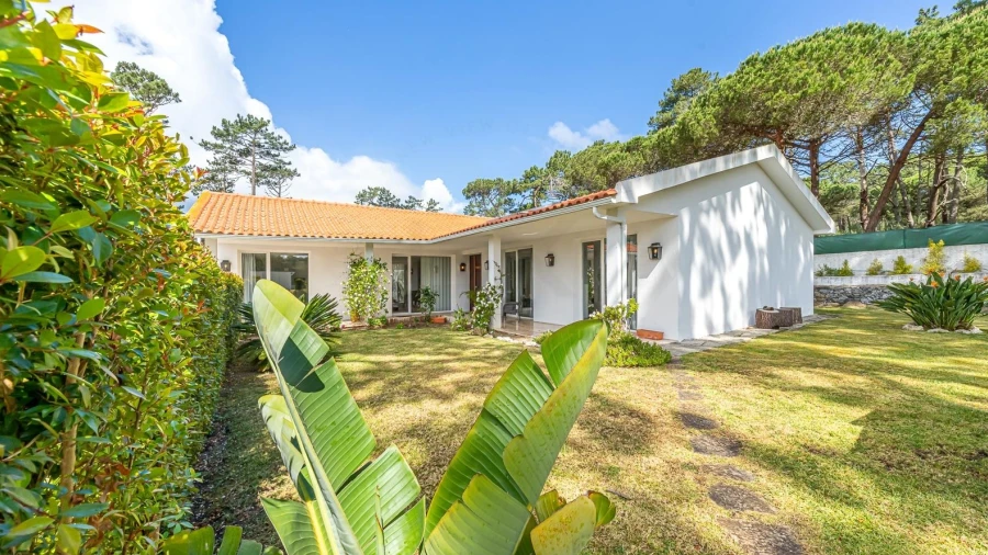 Moradia T4 para Venda em Colares