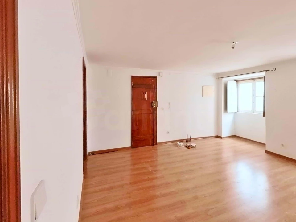 Apartamento T2 para Venda em São Vicente Foto 1