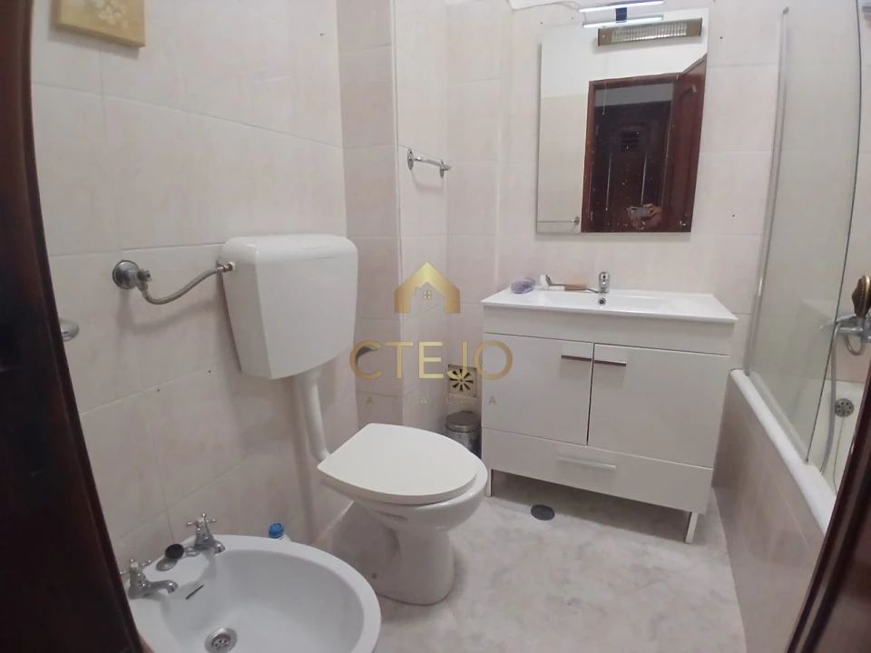 Apartamento T1 para Venda em Santa Iria de Azoia, São João da Talha e Bobadela Foto 10