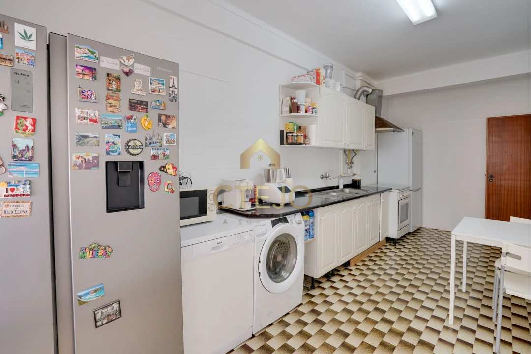 Apartamento T2 para Venda em Santa Iria de Azoia, São João da Talha e Bobadela Foto 11