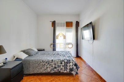 Apartamento T2 para Venda em Santa Iria de Azoia, São João da Talha e Bobadela