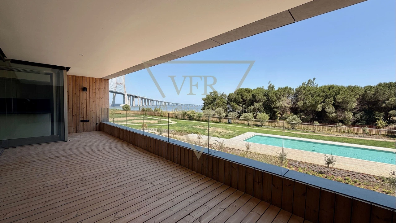 Apartamento T3 para Venda em Parque das Nações Foto 48