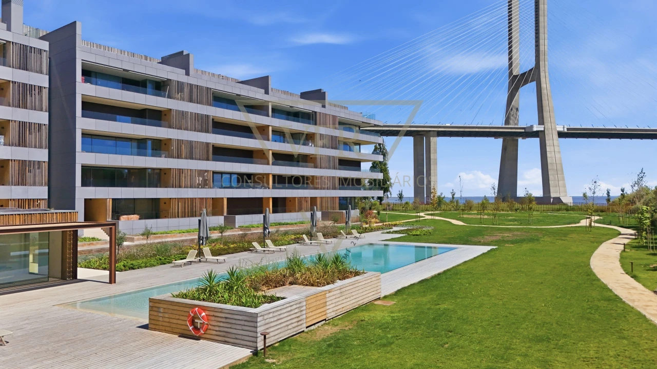 Apartamento T3 para Venda em Parque das Nações Foto 43