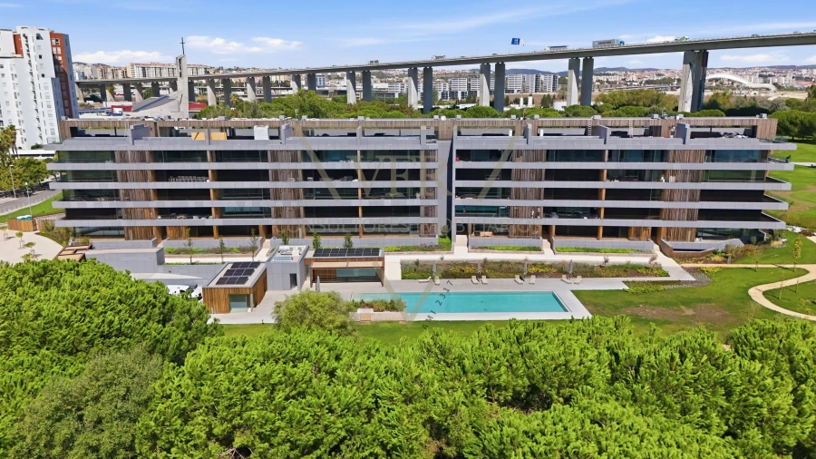 Apartamento T3 para Venda em Parque das Nações Foto 32