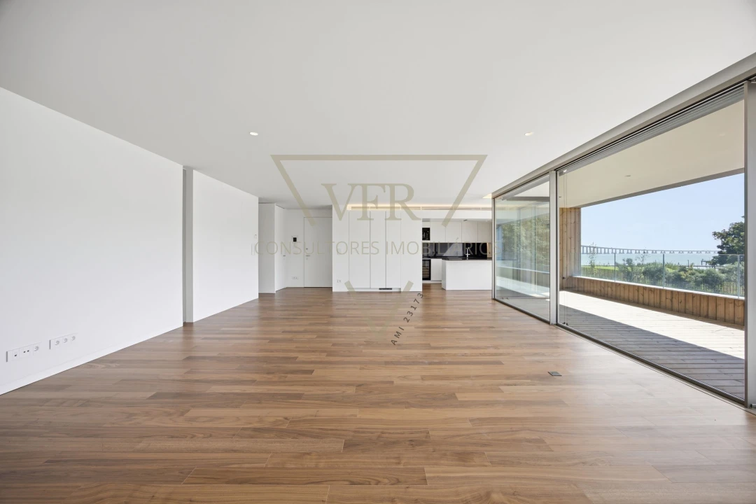 Apartamento T3 para Venda em Parque das Nações Foto 5