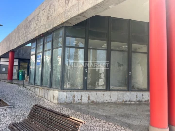 Negócio para Venda em Ramada e Caneças
