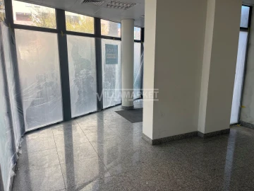 Negócio para Venda em Ramada e Caneças