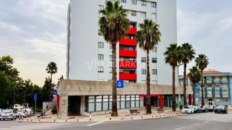 Negócio para Venda em Ramada e Caneças