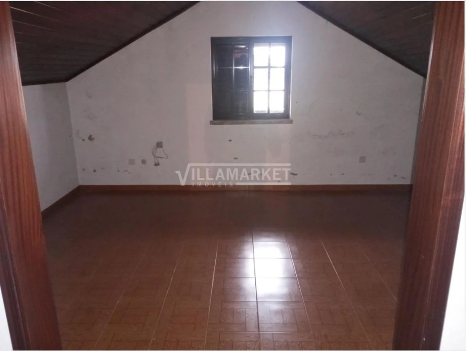 Moradia T3 para Venda em Vendas Novas Foto 4