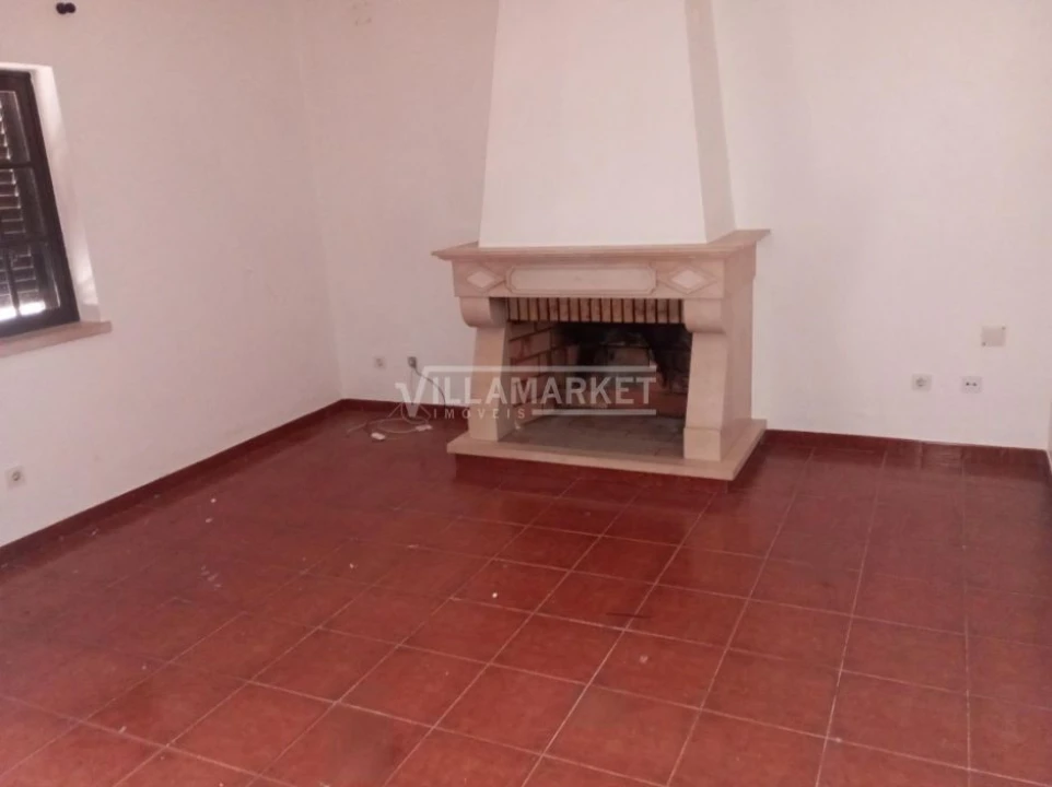 Moradia T3 para Venda em Vendas Novas Foto 3