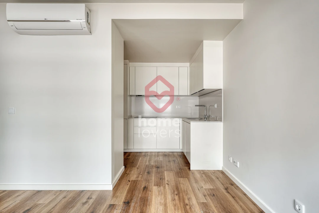 Apartamento T1 para Venda em Lumiar Foto 6