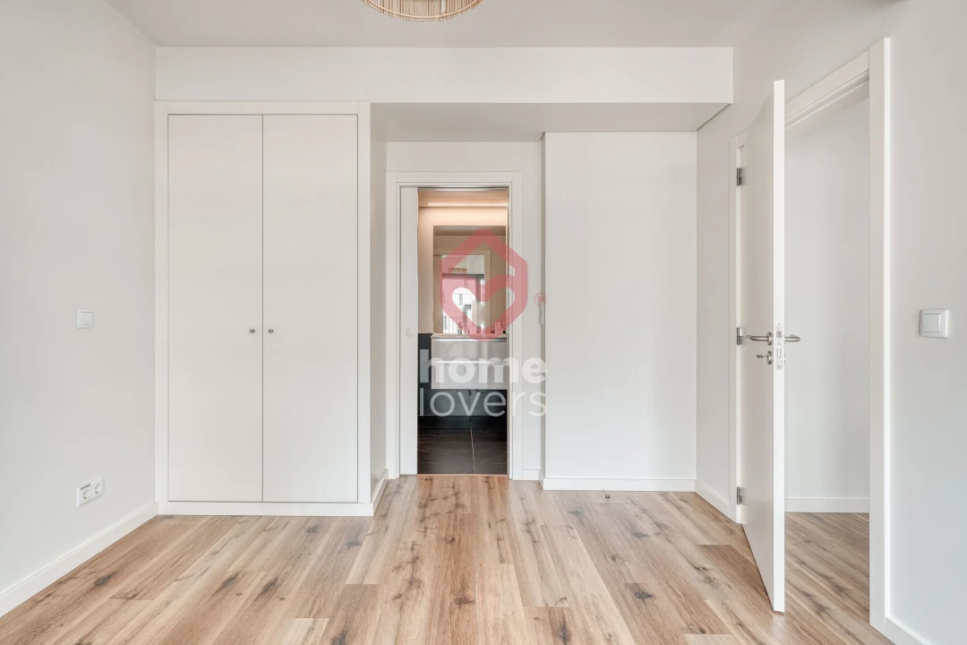Apartamento T1 para Venda em Lumiar Foto 14