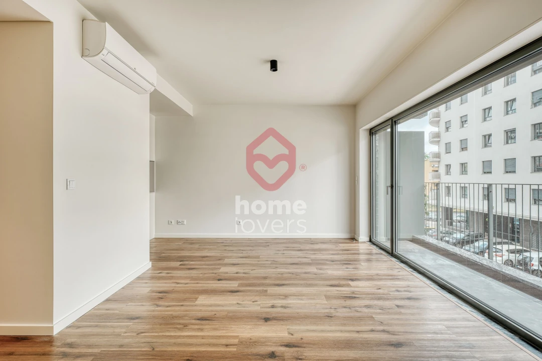 Apartamento T1 para Venda em Lumiar Foto 2