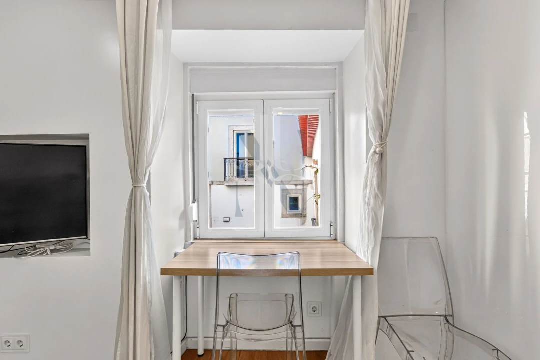 Apartamento T1 para Venda em Santa Maria Maior Foto 20