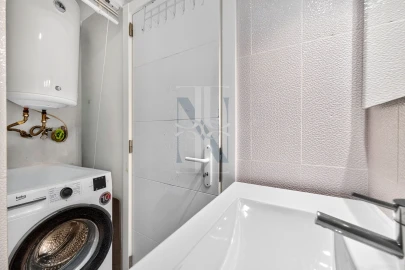 Apartamento T1 para Venda em Santa Maria Maior