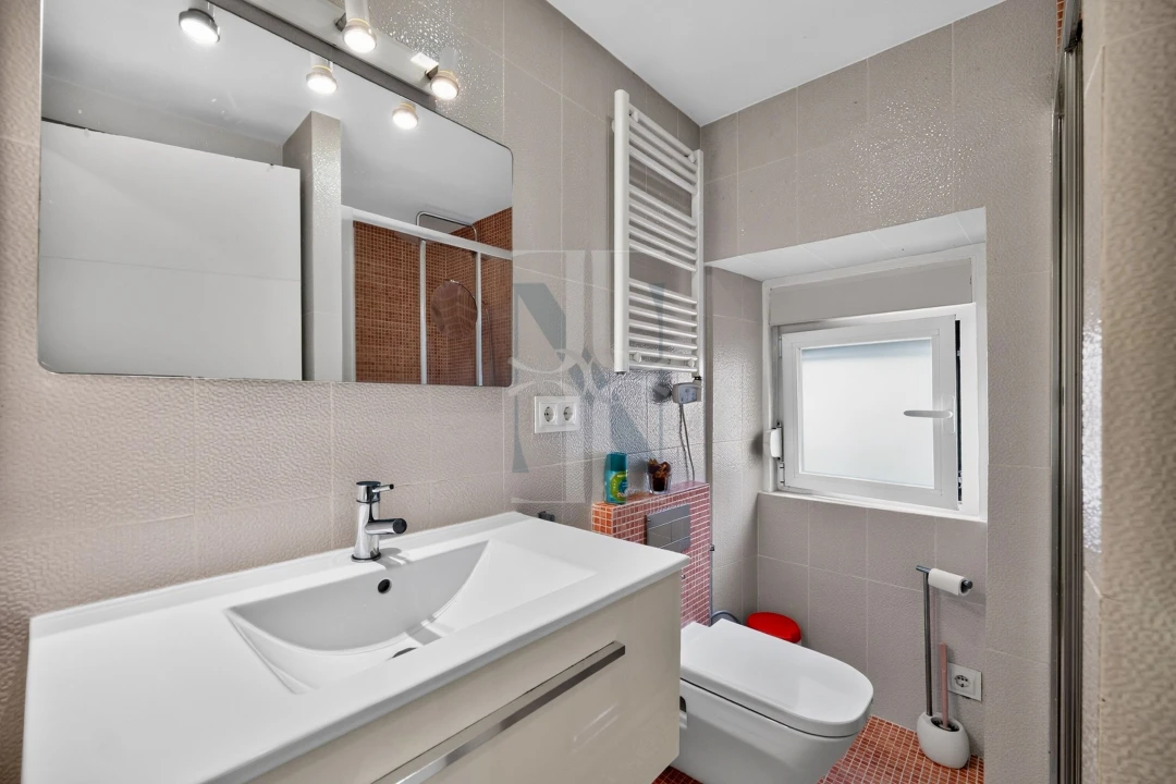 Apartamento T1 para Venda em Santa Maria Maior Foto 12