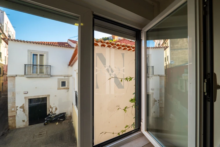 Apartamento T1 para Venda em Santa Maria Maior Foto 26