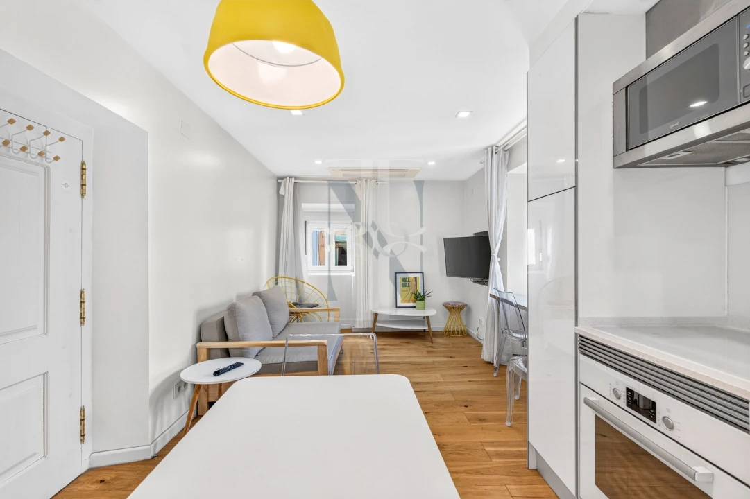 Apartamento T1 para Venda em Santa Maria Maior Foto 3