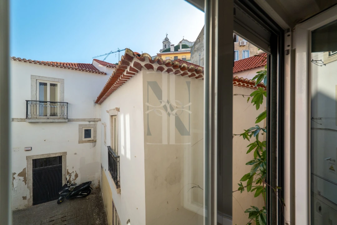 Apartamento T1 para Venda em Santa Maria Maior Foto 24