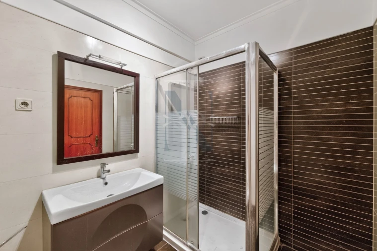 Apartamento T5 para Venda em Cascais e Estoril Foto 33