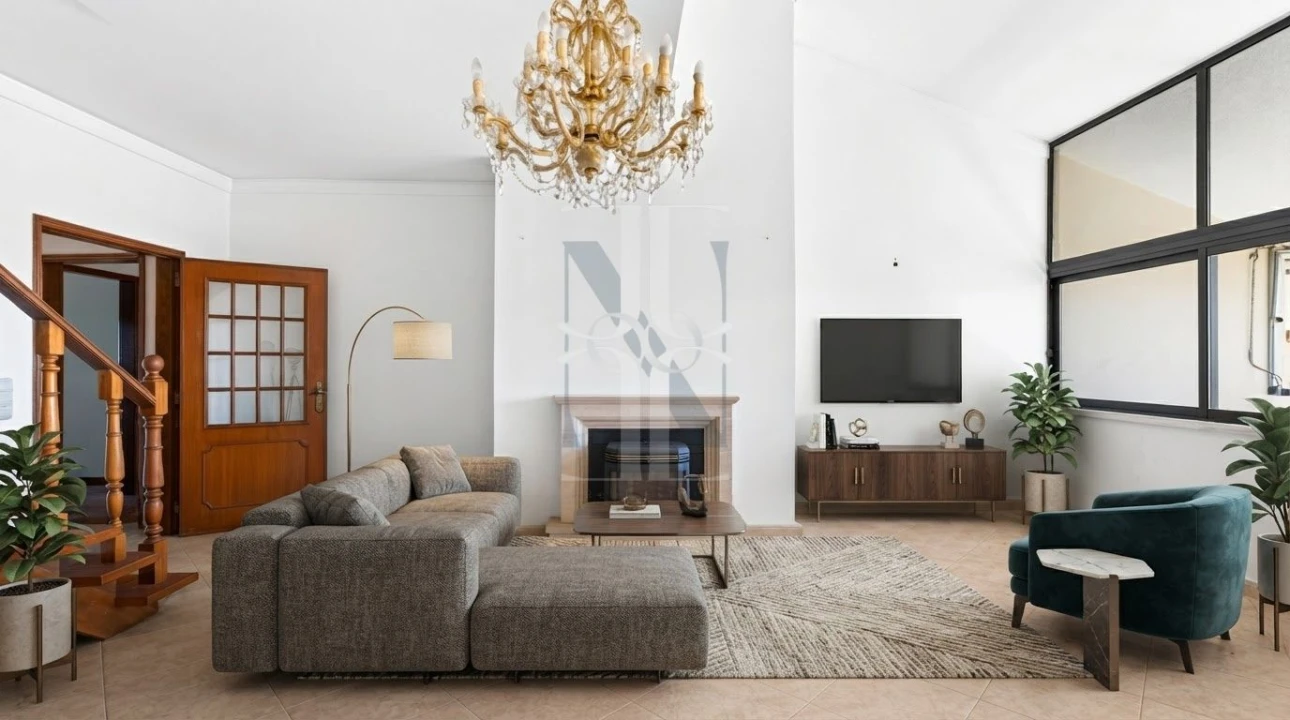 Apartamento T5 para Venda em Cascais e Estoril Foto 1