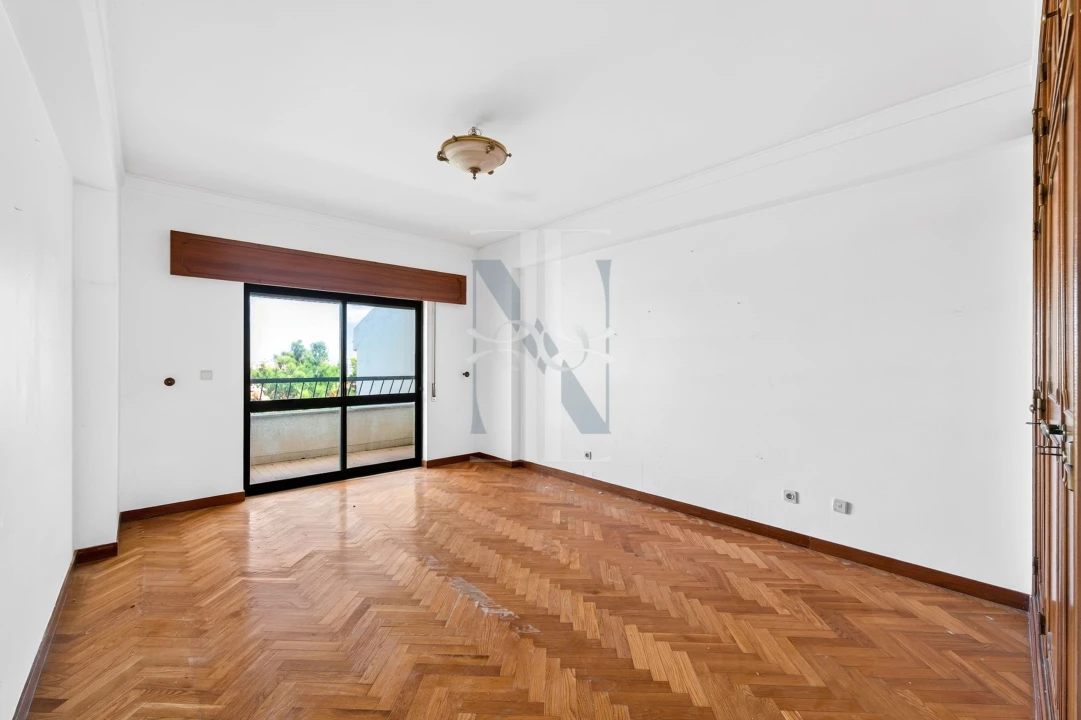 Apartamento T5 para Venda em Cascais e Estoril Foto 37