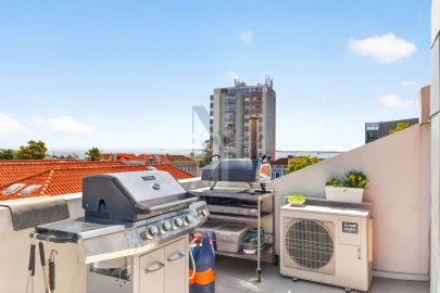 Apartamento T2 para Arrendamento em União das Freguesias de Setúbal