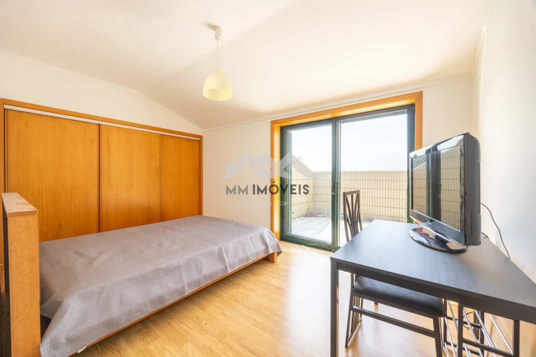 Apartamento T2 para Venda em Santa Marinha e São Pedro da Afurada Foto 18