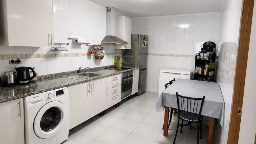 Moradia T3 para Venda em Vale de Santiago
