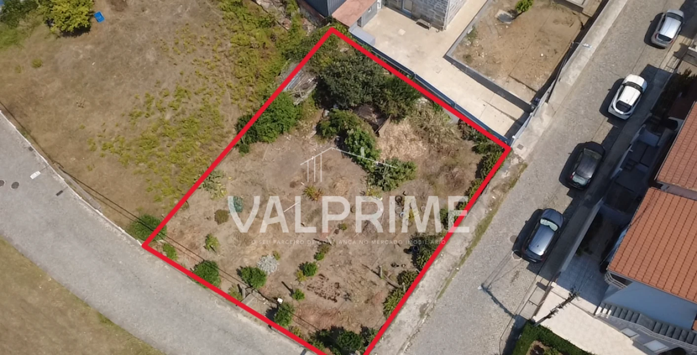 Terreno para Venda em Valongo Foto 1