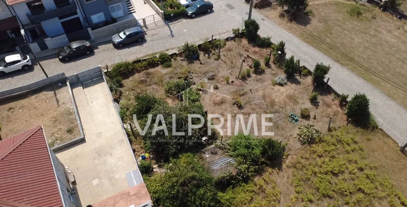 Terreno para Venda em Valongo Foto 3